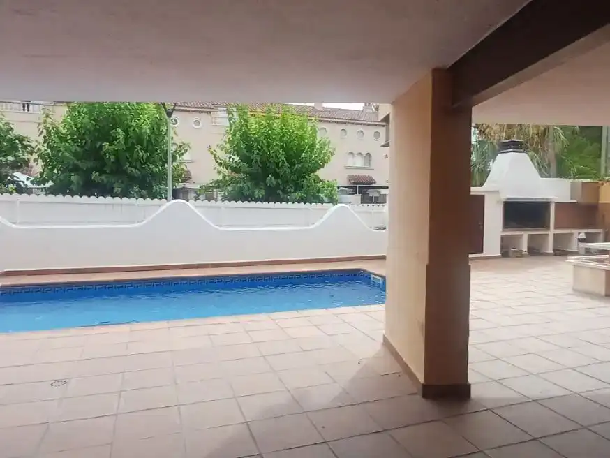 Piscina de Pis en venda en Roda de Berà amb Aire condicionat i Balcó