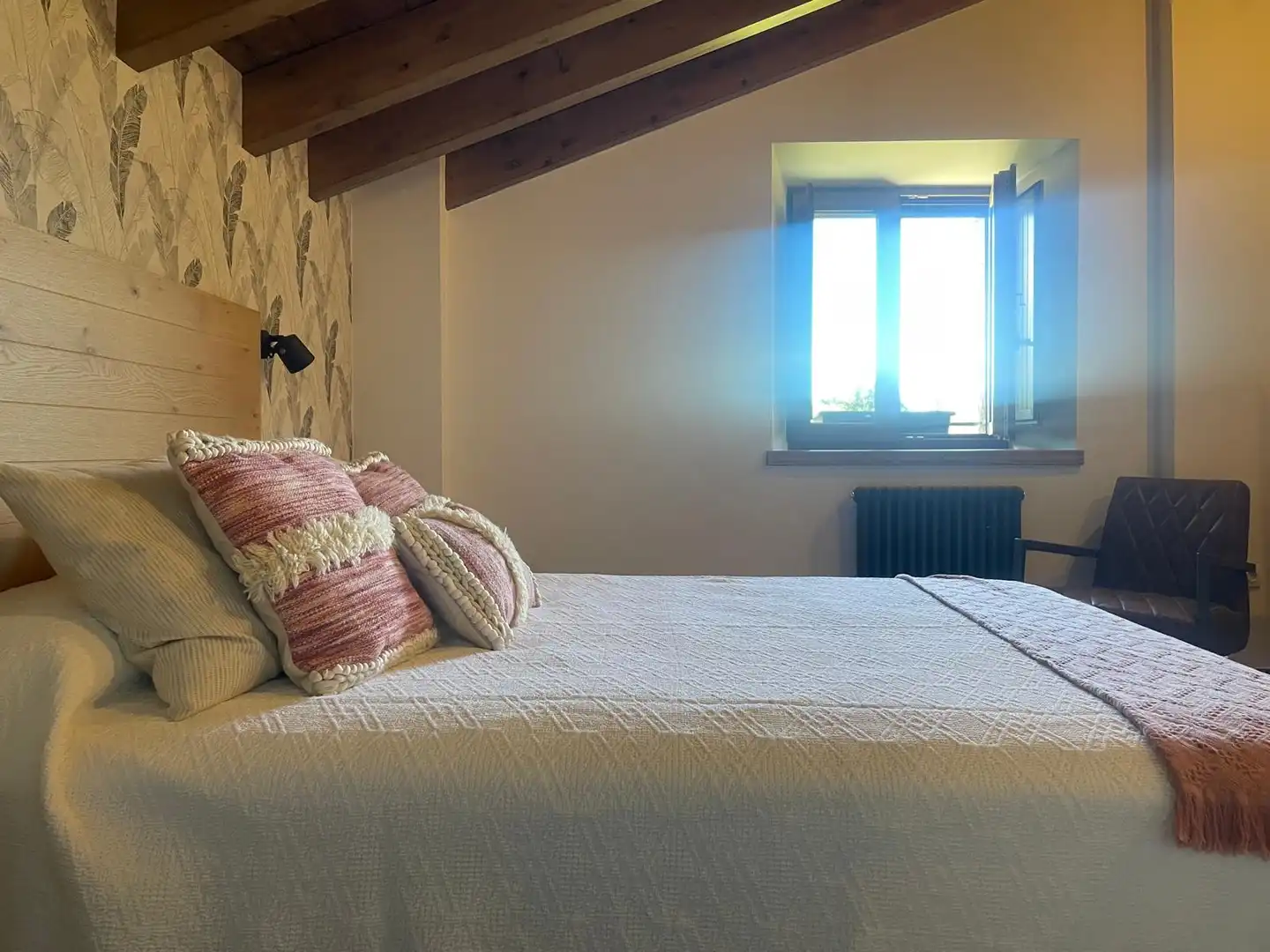 Habitación de Finca rústica en venta en Lekeitio con Aire acondicionado, Jardín privado y Parquet