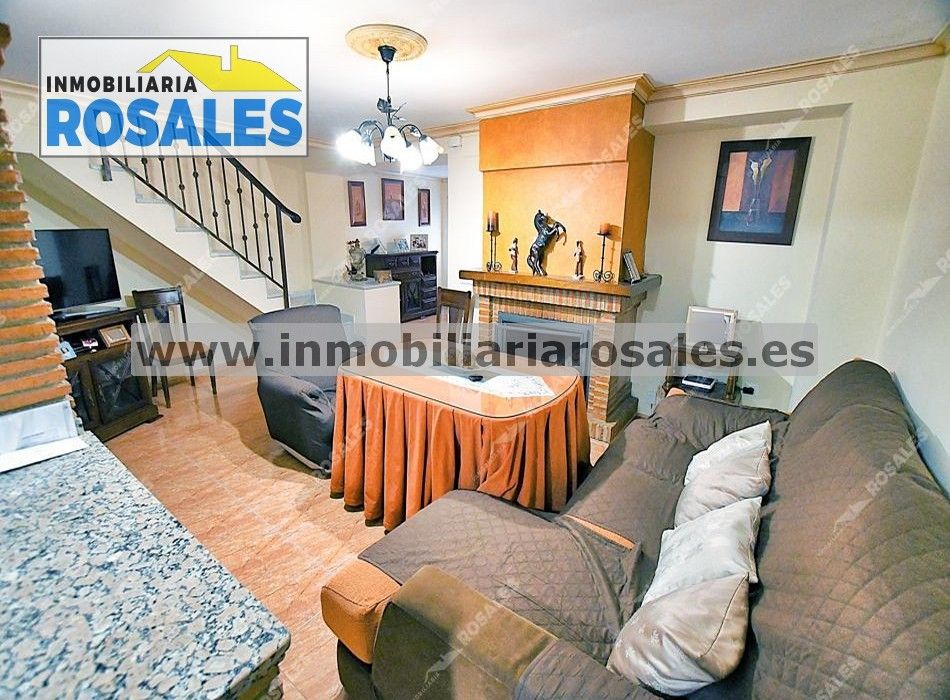 Living room of House or chalet for sale in Baena  with Air Conditioner, Terrace and Storage room