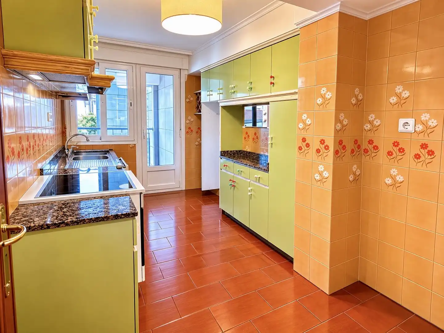 Cocina de Piso en venta en Colindres con Calefacción, Amueblado y Balcón
