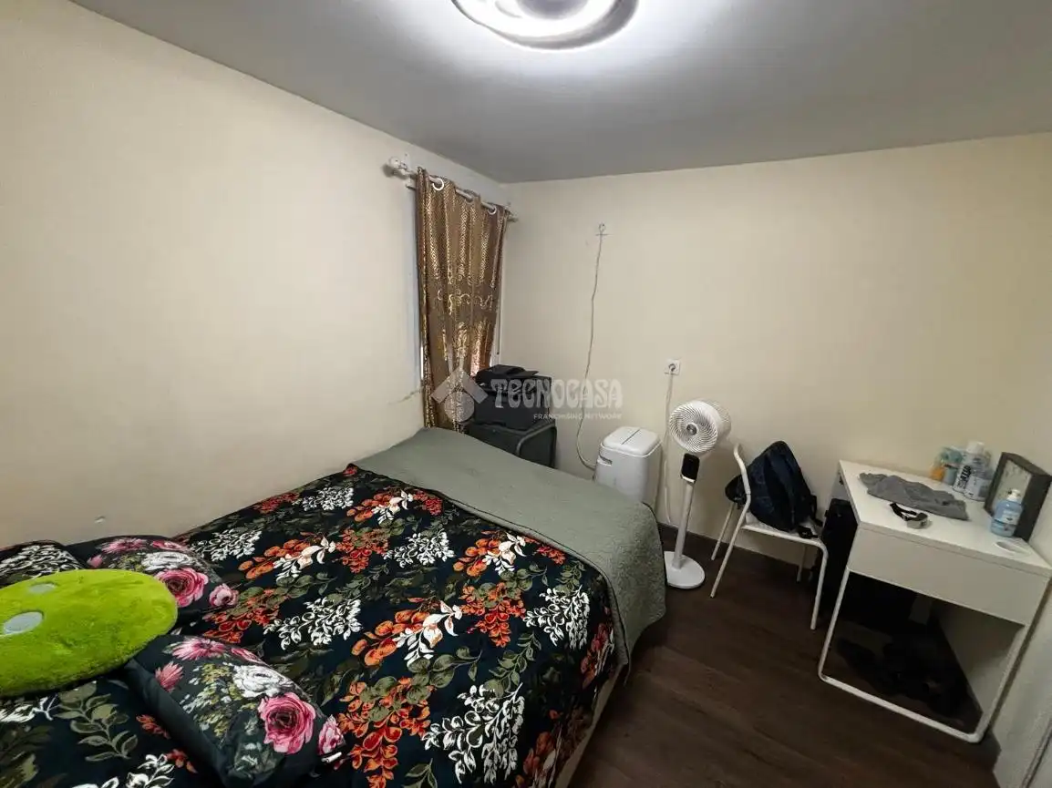 Habitación de Piso en venta en Valencia con Aire acondicionado