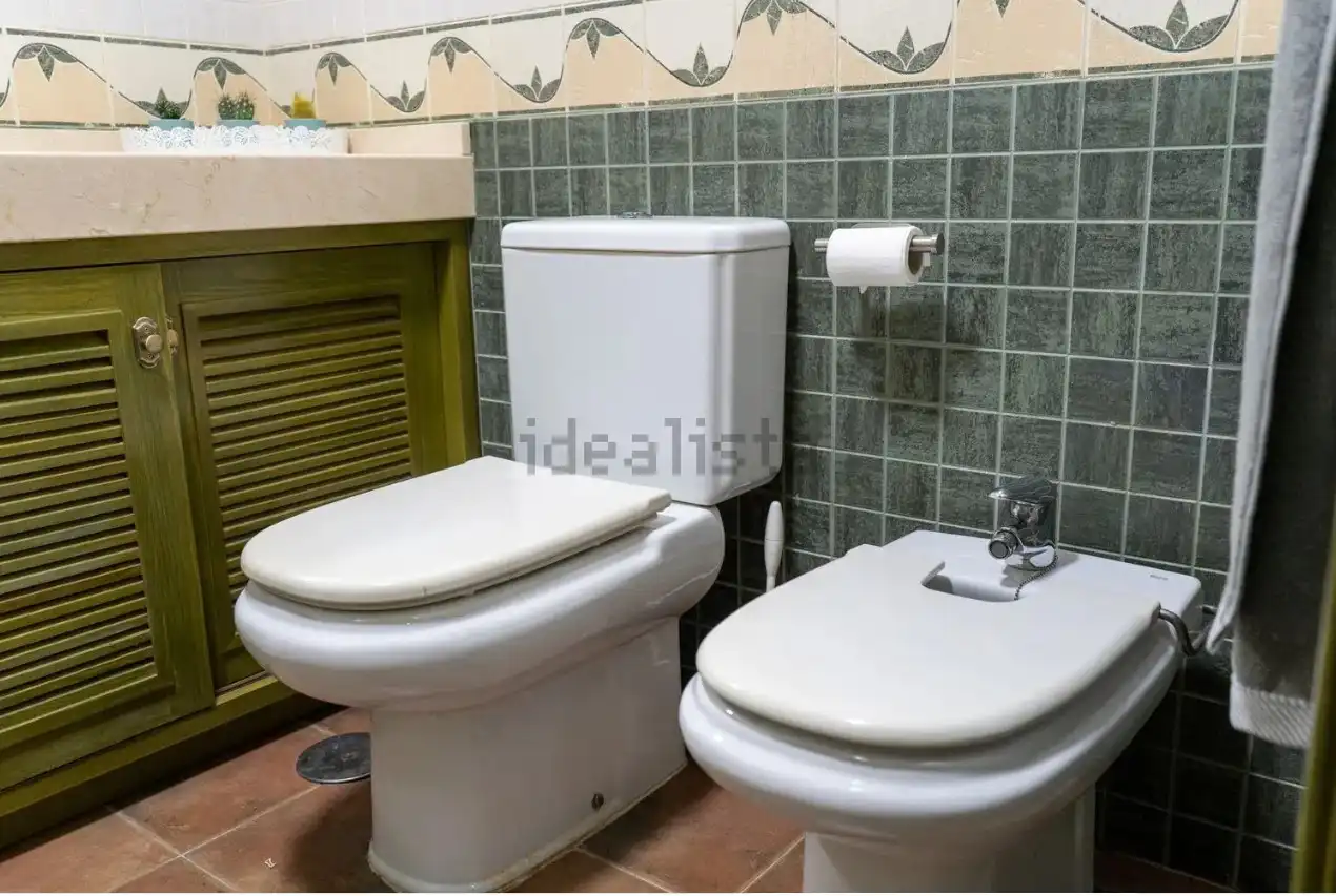 Bathroom of Flat for sale in Torrox  with Air Conditioner, Terrace and Furnished