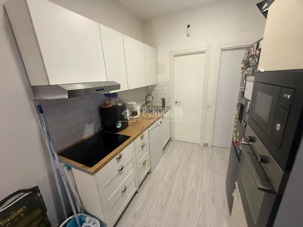 Küche von Wohnung zum Verkauf in Madrid