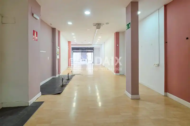 Local de lloguer en Úbeda amb Aire condicionat