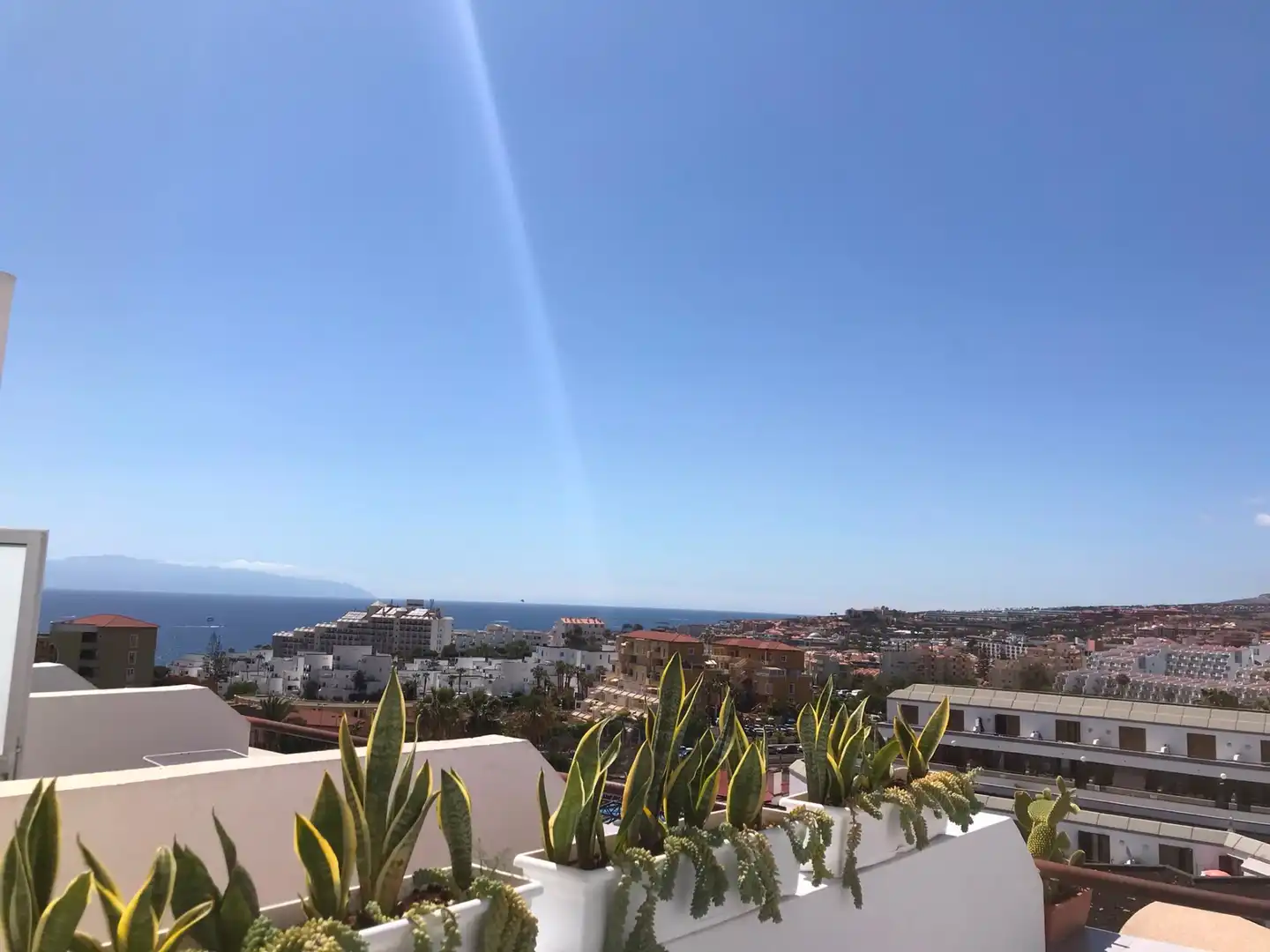 Vista exterior de Apartamento de alquiler en Adeje con Terraza, Amueblado y Lavadora