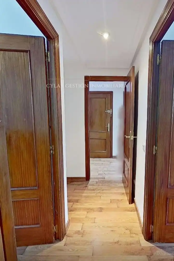 Pis en venda en Santa Marta de Tormes amb Calefacció, Parquet i Forn