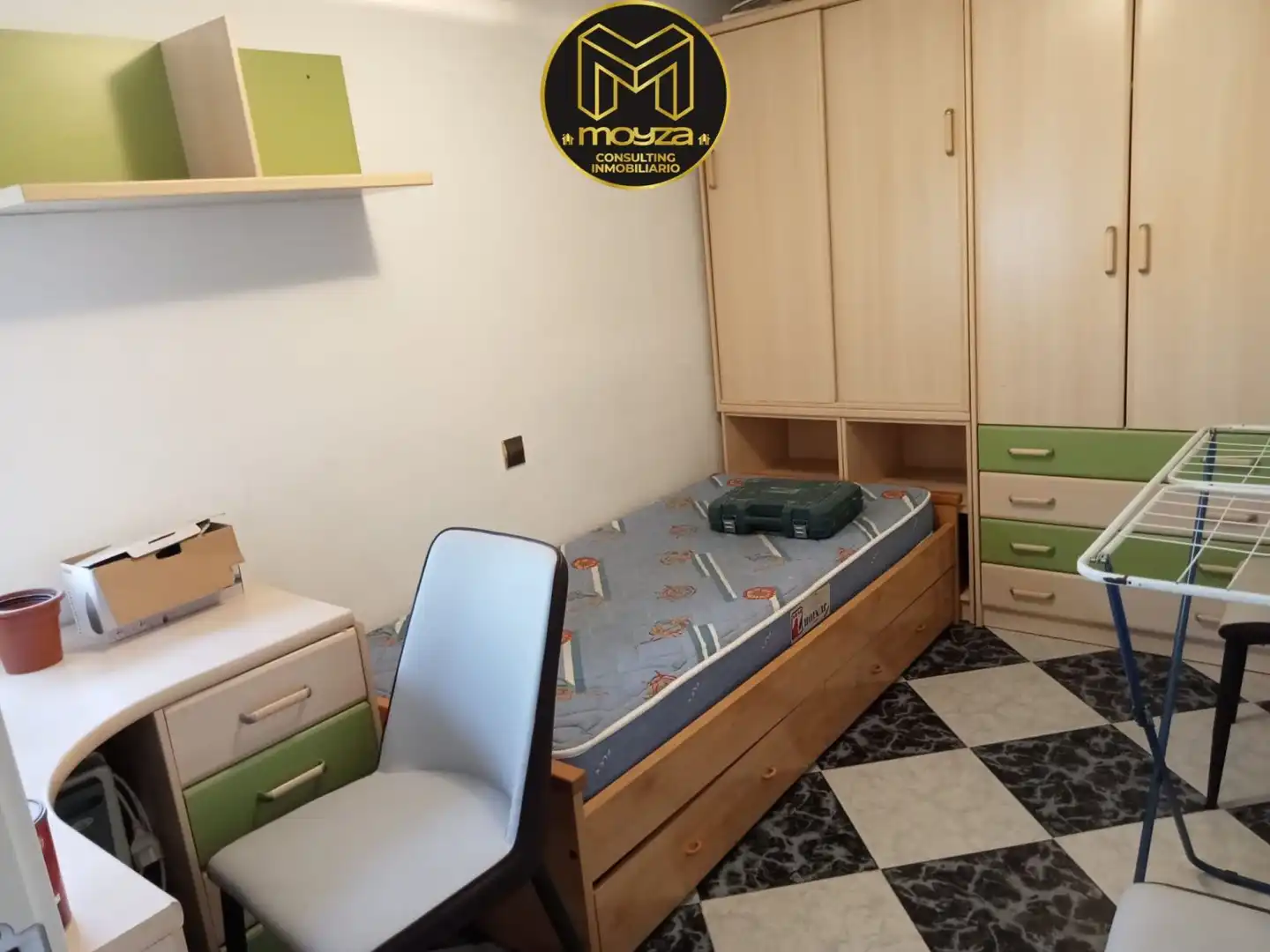 Bedroom of Flat for rent in Jaén  with Air Conditioner and Heating