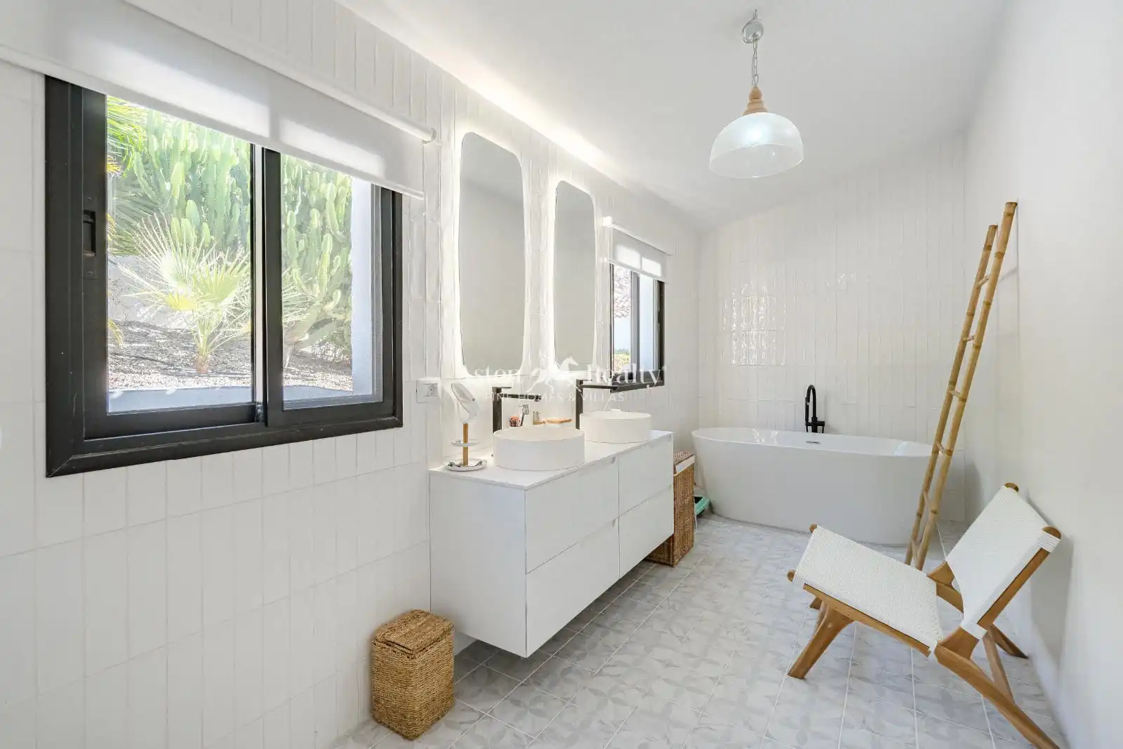 Baño de Casa o chalet en venta en Santiago del Teide con Aire acondicionado, Terraza y Piscina