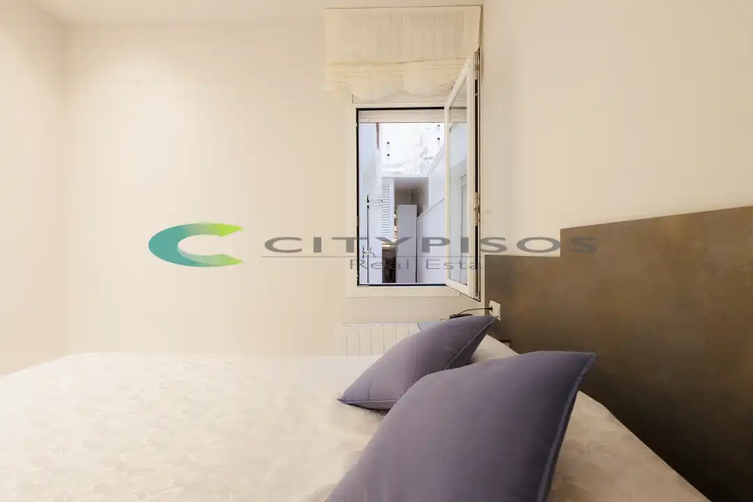 Flat with lift for sale in Avenida de Santiago Rusiñol, imagen 29
