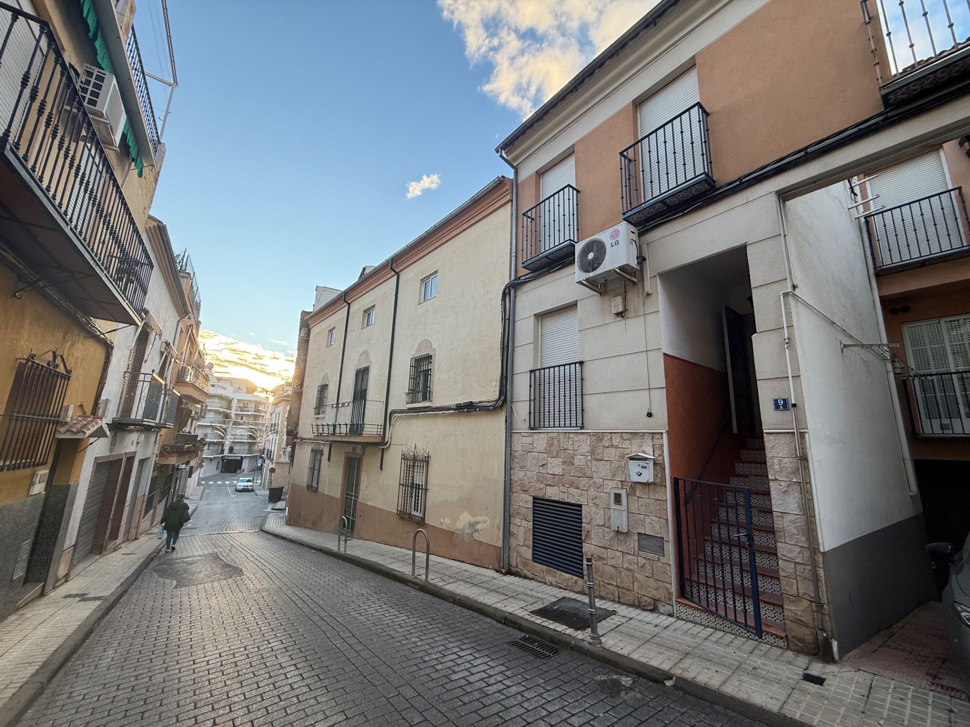 Vista exterior de Dúplex en venta en  Jaén Capital
