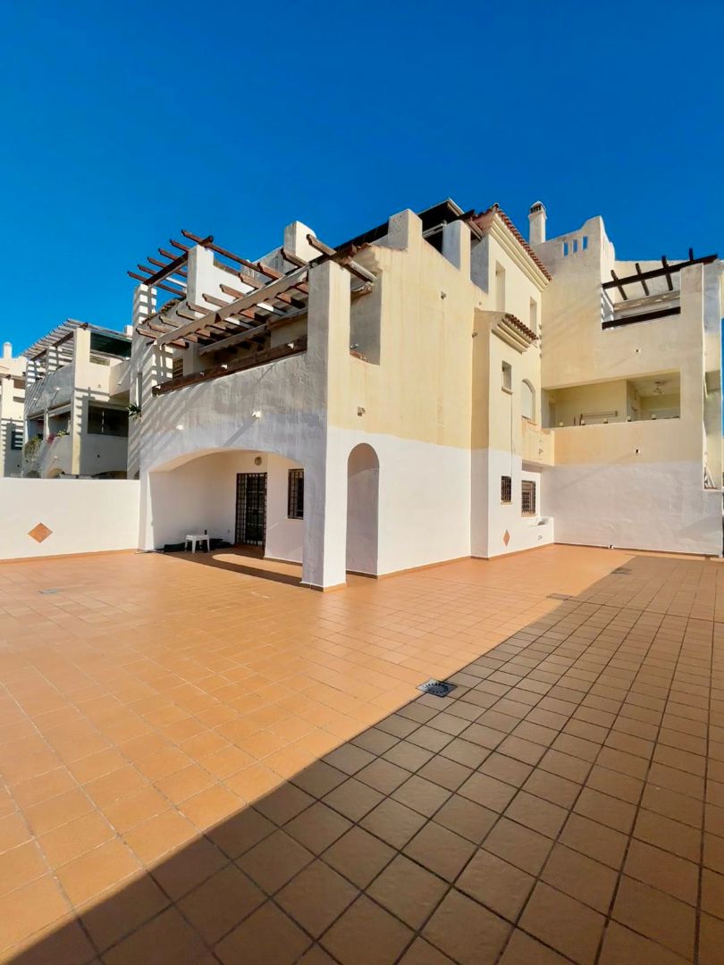 Exterior view of Flat for sale in Benalmádena  with Air Conditioner, Terrace and Storage room