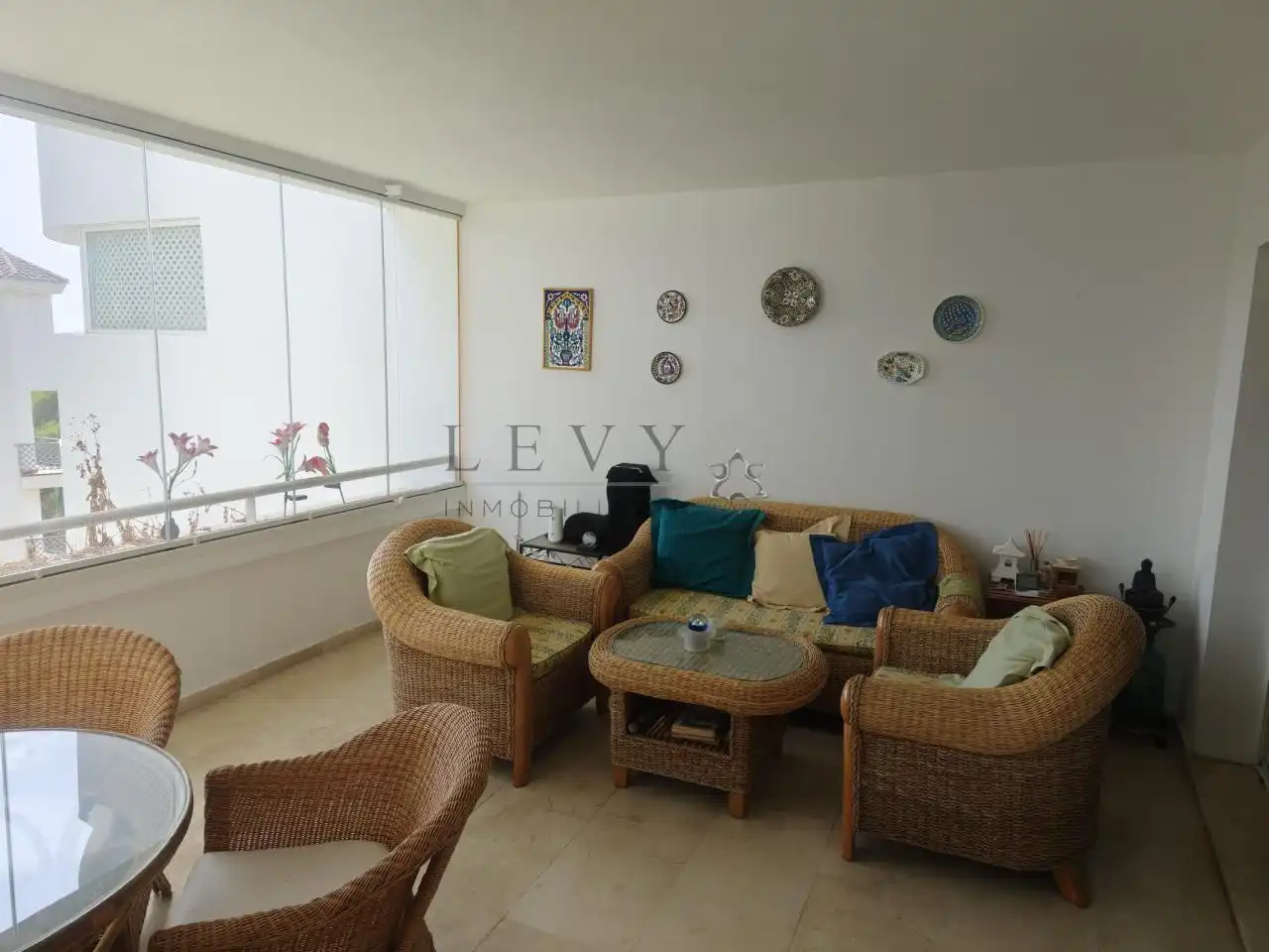Living room of Flat for sale in Marbella  with Air Conditioner, Heating and Terrace