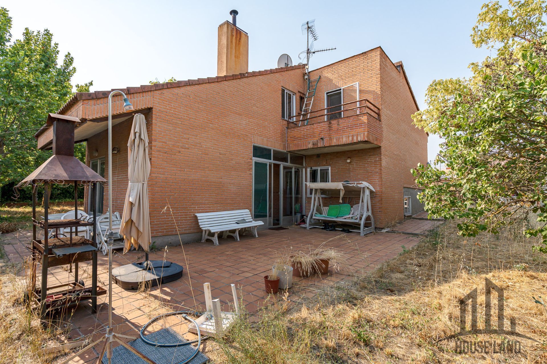 Exterior view of House or chalet for sale in Valdeolmos-Alalpardo  with Private garden and Community pool