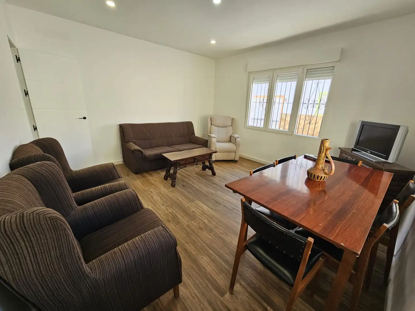 Sala d'estar de Casa o xalet en venda en San Pedro del Pinatar amb Moblat