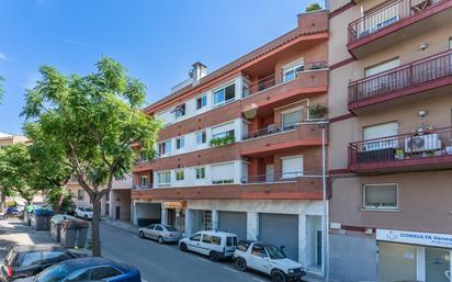 Vista exterior de Pis en venda en Montornès del Vallès amb Aire condicionat i Balcó