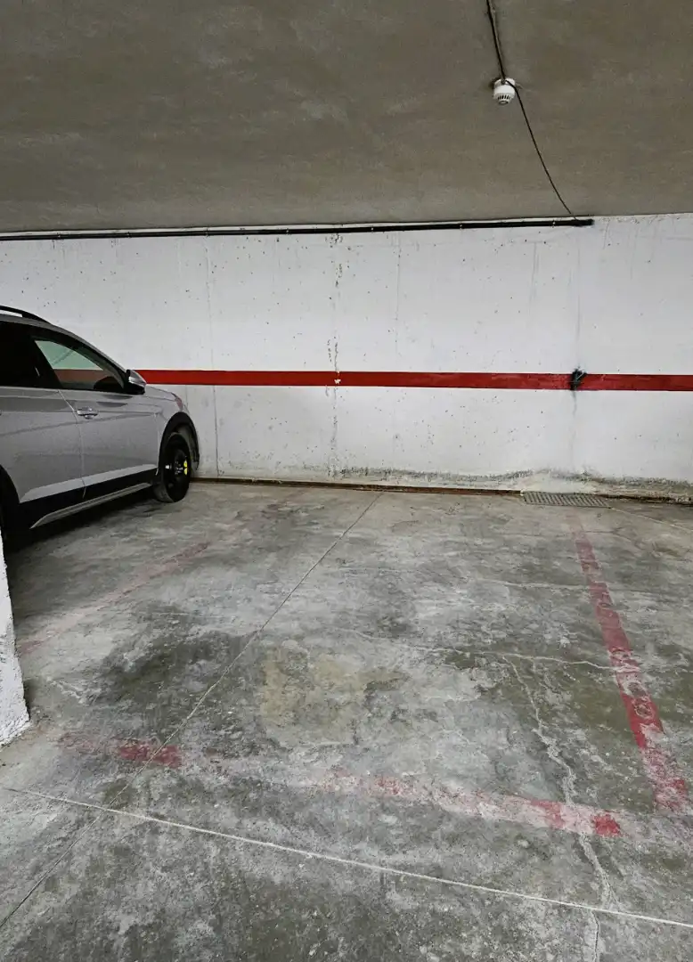 Parking de Piso en venta en Totana con Aire acondicionado, Terraza y Amueblado