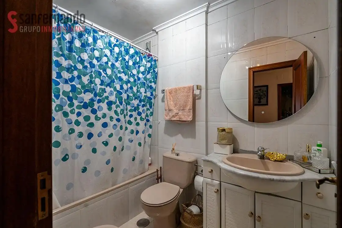 Baño de Piso en venta en Cartes con Calefacción