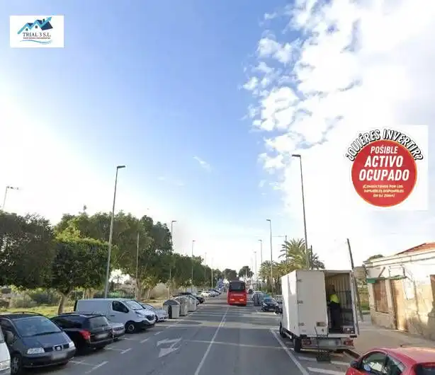 Pis en venda a Avenida de la Alegría