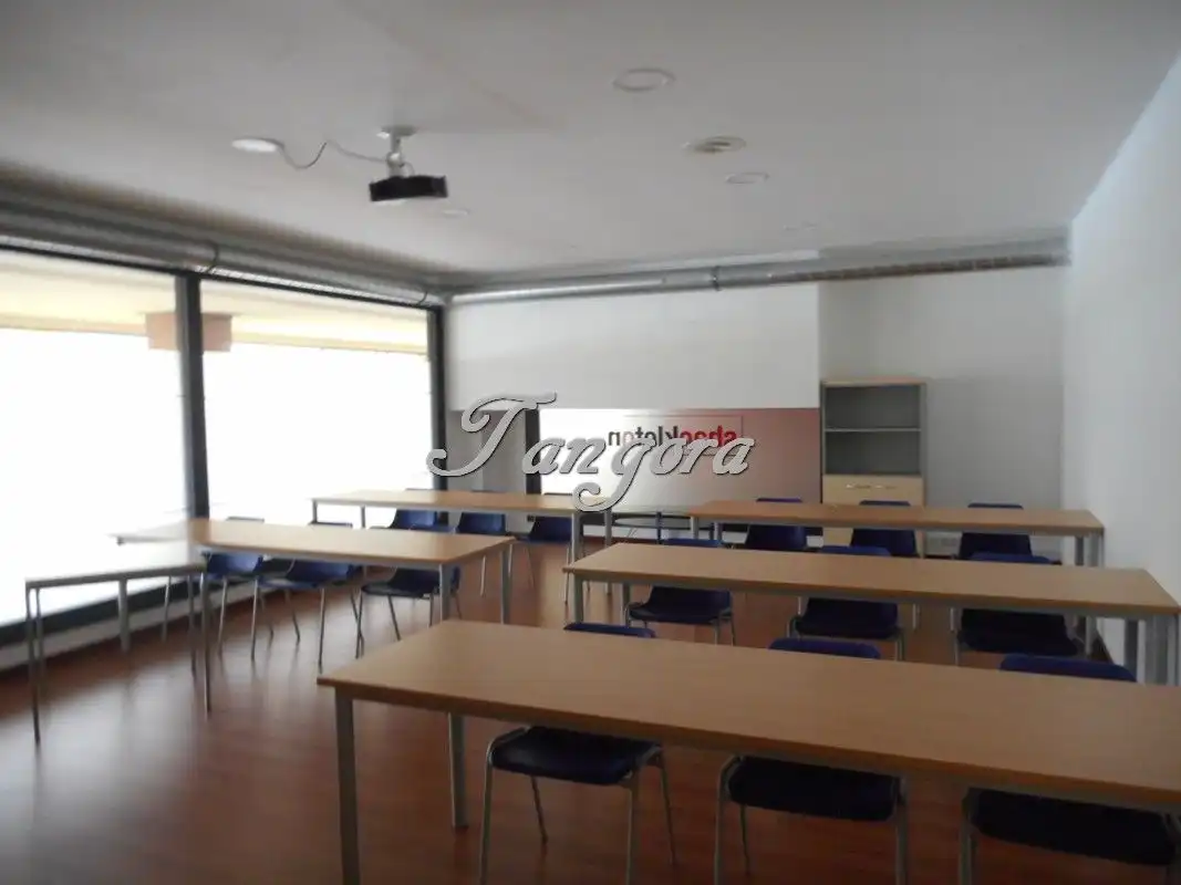 Local en venta en Villa de Plentzia Kalea, Las Arenas