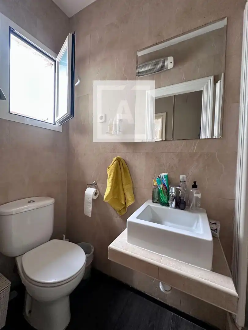 Baño de Piso en venta en Madrid con Aire acondicionado, Calefacción y Terraza