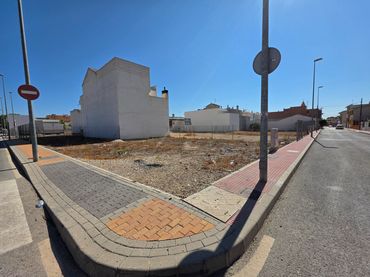 Terreno residenziale in vendita a Avenida de Molina 24