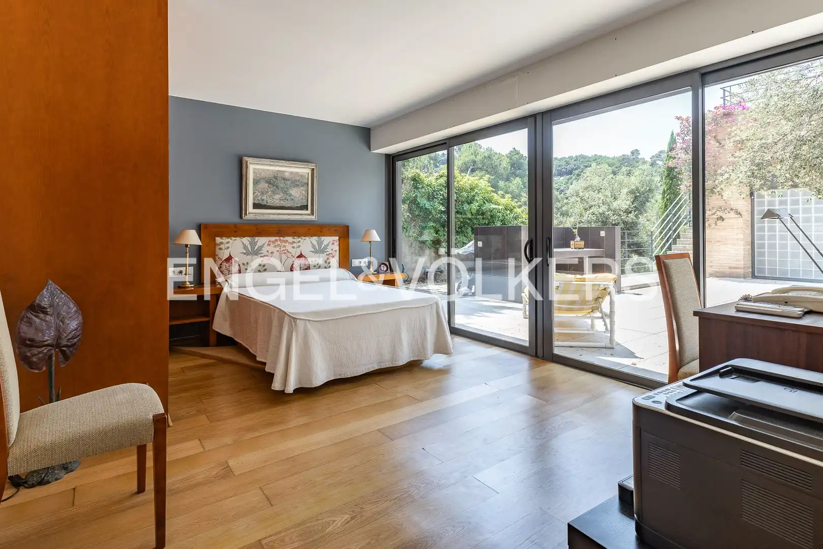 Dormitori de Casa adosada en venda en Sant Cugat del Vallès amb Calefacció, Jardí privat i Parquet