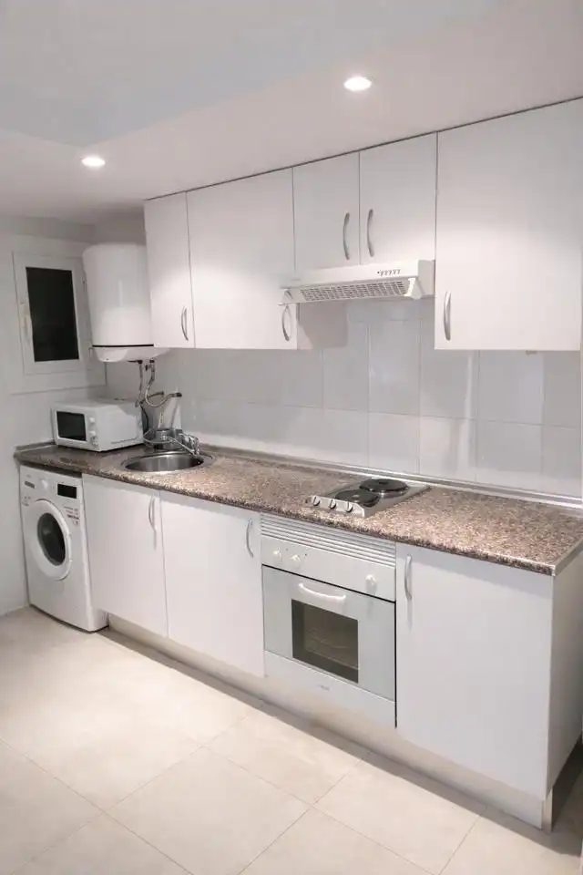 Kitchen of Ground floor for sale in Barcelona