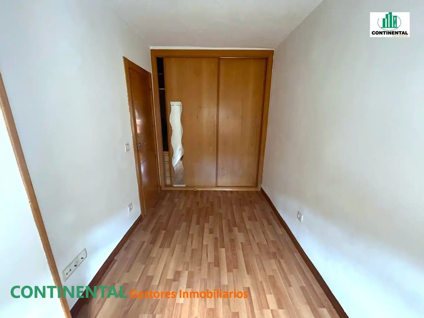 Habitación de Piso en venta en Collado Villalba con Calefacción y Terraza