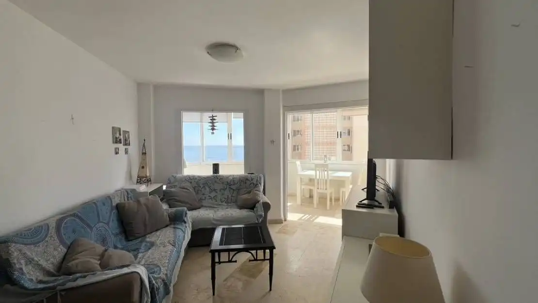 Sala d'estar de Apartament en venda en Calpe / Calp amb Aire condicionat i Terrassa