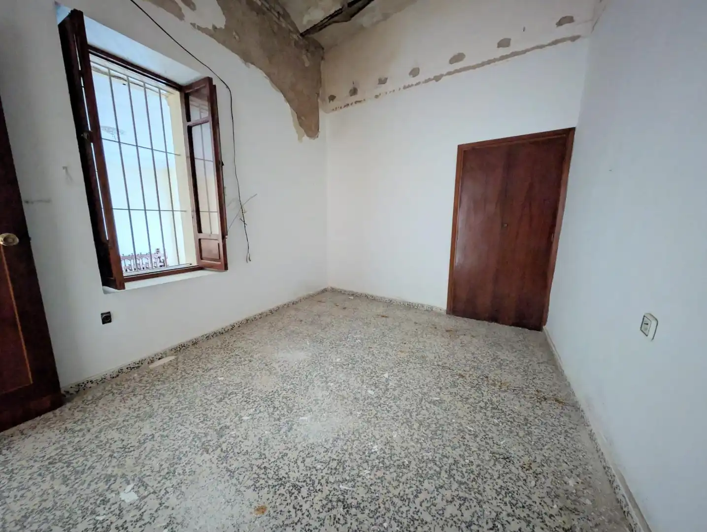 Houses for sale in Bornos