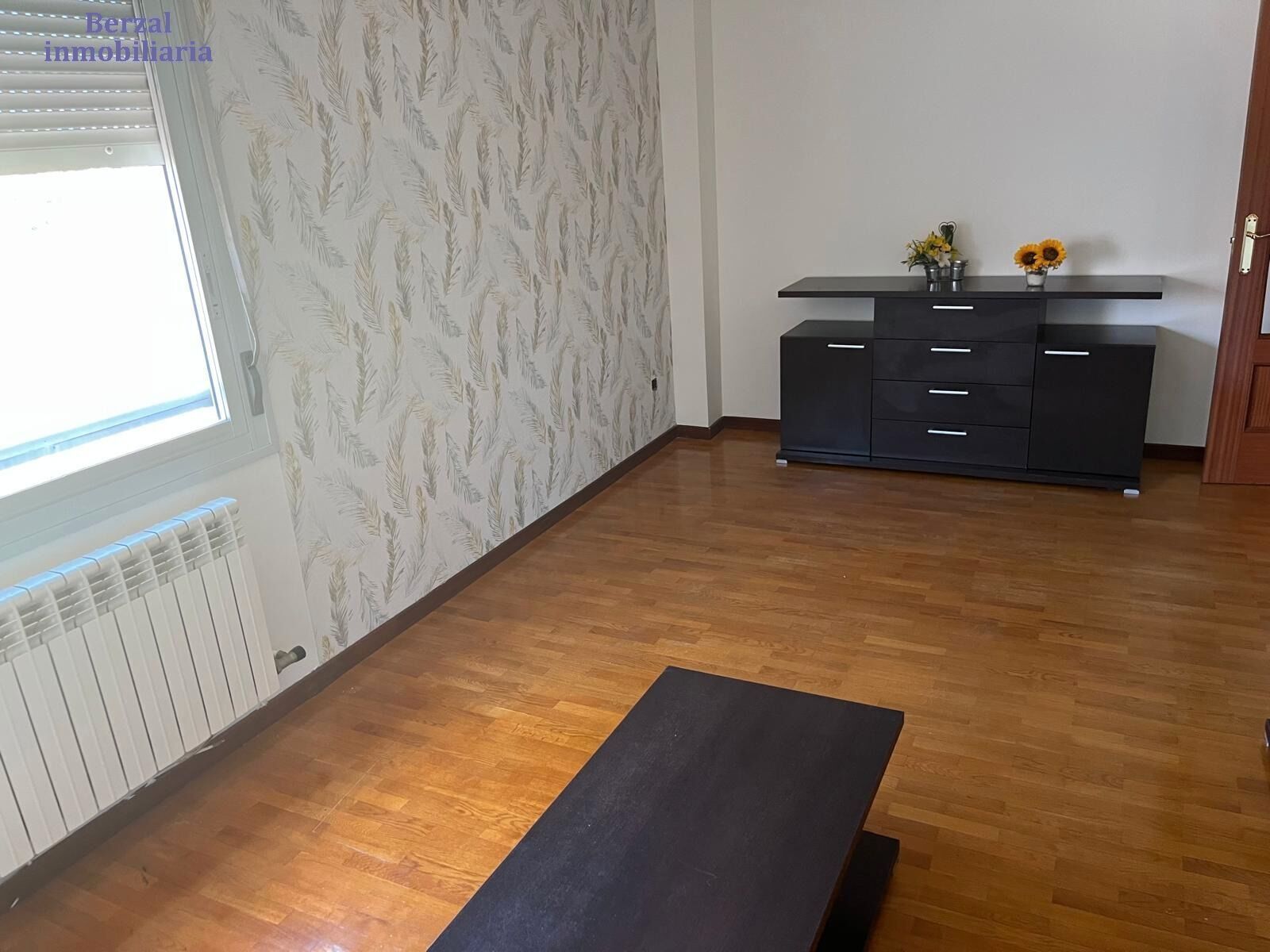 Living room of Flat for sale in  Logroño  with Heating, Storage room and Balcony