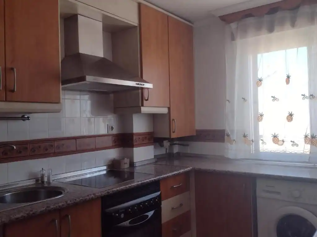 Kitchen of Flat for share in Tarifa  with Terrace, Furnished and Oven