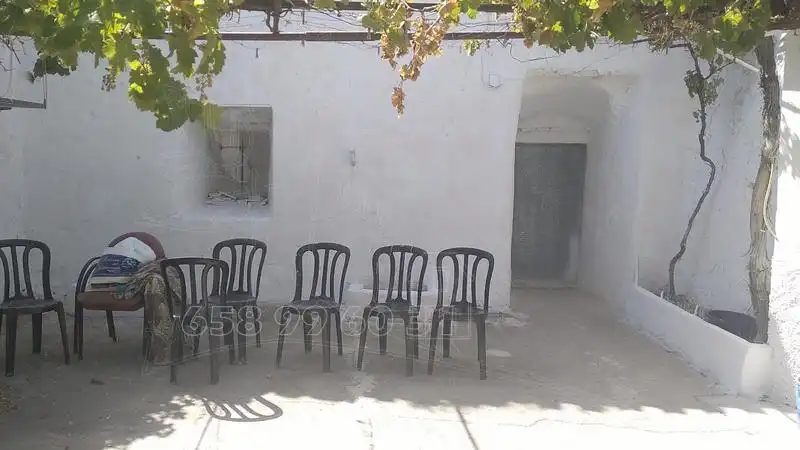 Terrassa de Finca rústica en venda en Baza amb Jardí privat, Terrassa i Traster