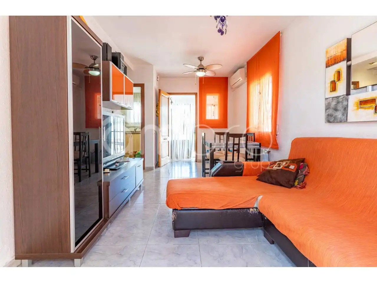 Sala d'estar de Casa o xalet en venda en La Pobla de Montornès   amb Aire condicionat, Jardí privat i Terrassa