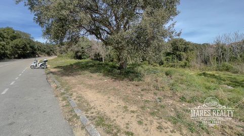 Parcela de terreno con una superficie de 1551 m2