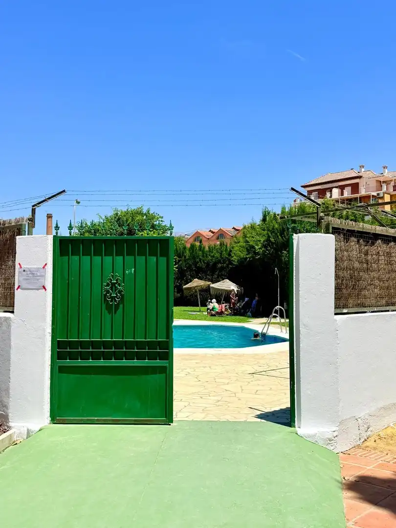 Vista exterior de Apartament de lloguer en Vélez-Málaga amb Piscina comunitària