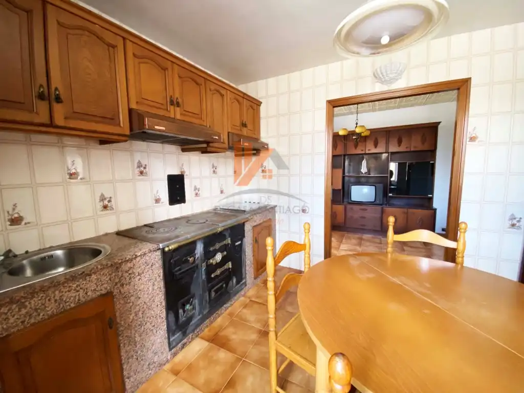 Cuina de Casa o xalet en venda en Ribeira