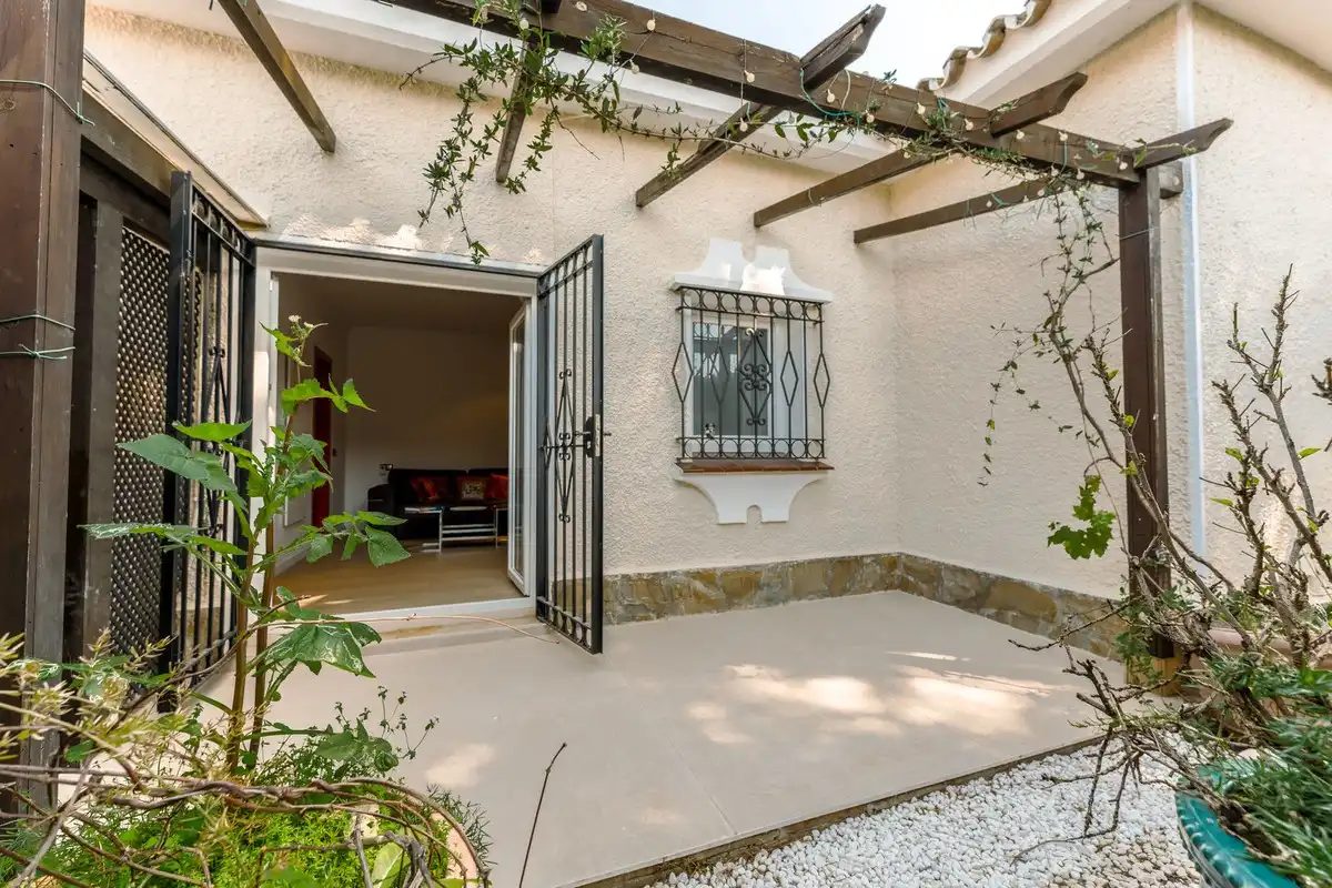 Villa mit Pool zum Verkauf in El Paraíso, imagen 47