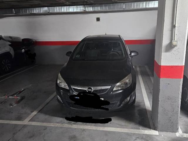 Garaje en Alquiler en Calle Calcio, 20 en Butarque