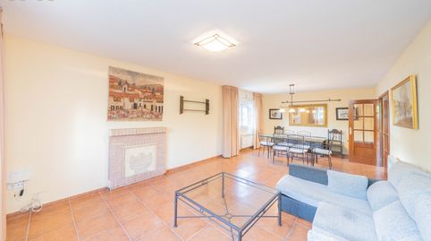 Foto 2 de Casa o chalet en venta en Avenida de la Ponderosa, Manzanares El Real, Madrid