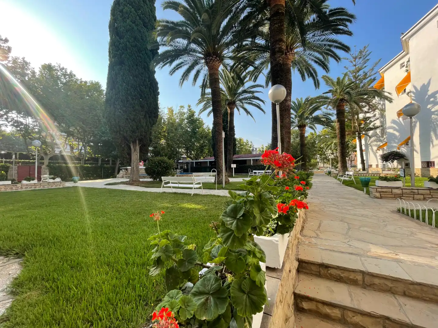Garden of Flat for sale in Salou  with Air Conditioner, Heating and Furnished