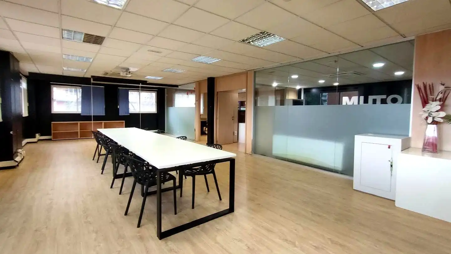 Oficina de alquiler en Hilados, 9, Parque Cataluña