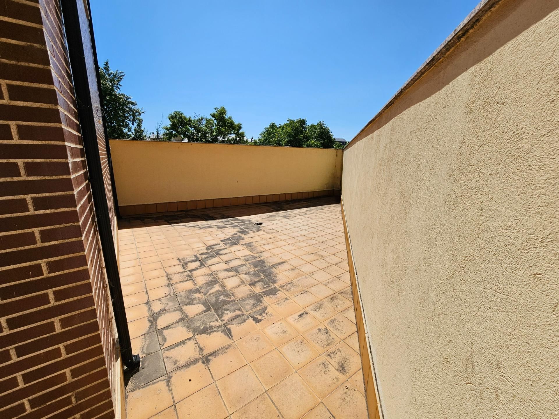 Terrassa de Apartament en venda en Ponferrada amb Calefacció, Terrassa i Traster