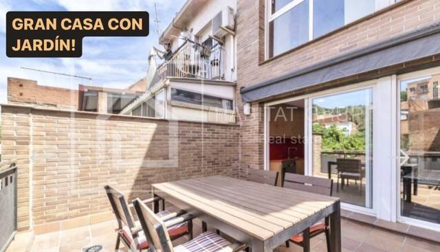 Casa-chalet en Venta en Poble Nou