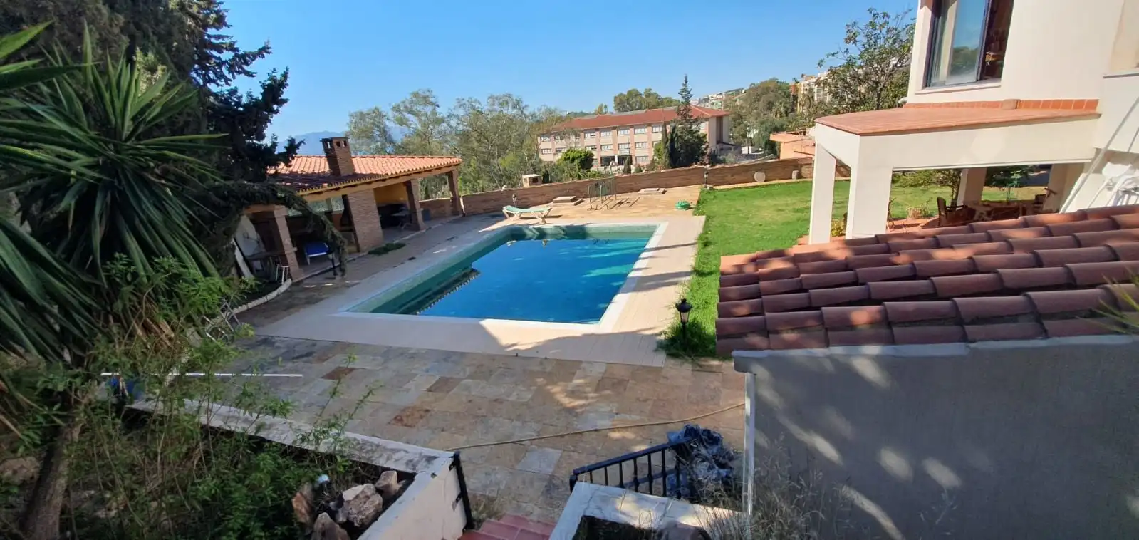 Piscina de Casa o xalet en venda en Málaga amb Aire condicionat, Jardí privat i Terrassa