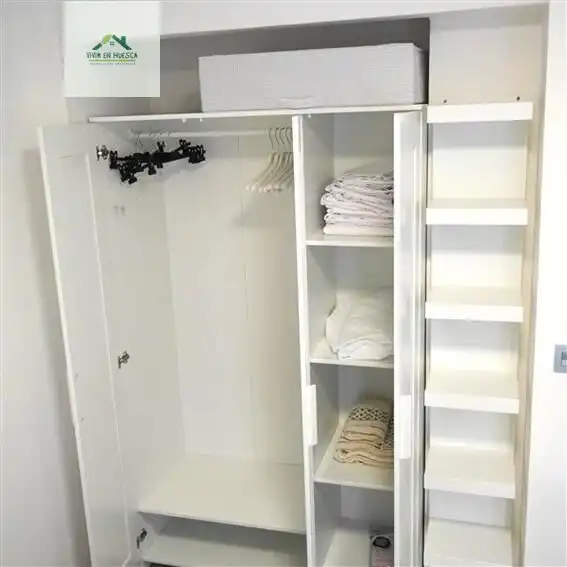 Habitación de Piso de alquiler en Huesca con Calefacción y Amueblado