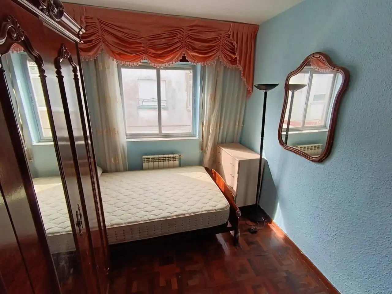 Bedroom of Flat for sale in Torrelavega   with Heating and Parquet flooring