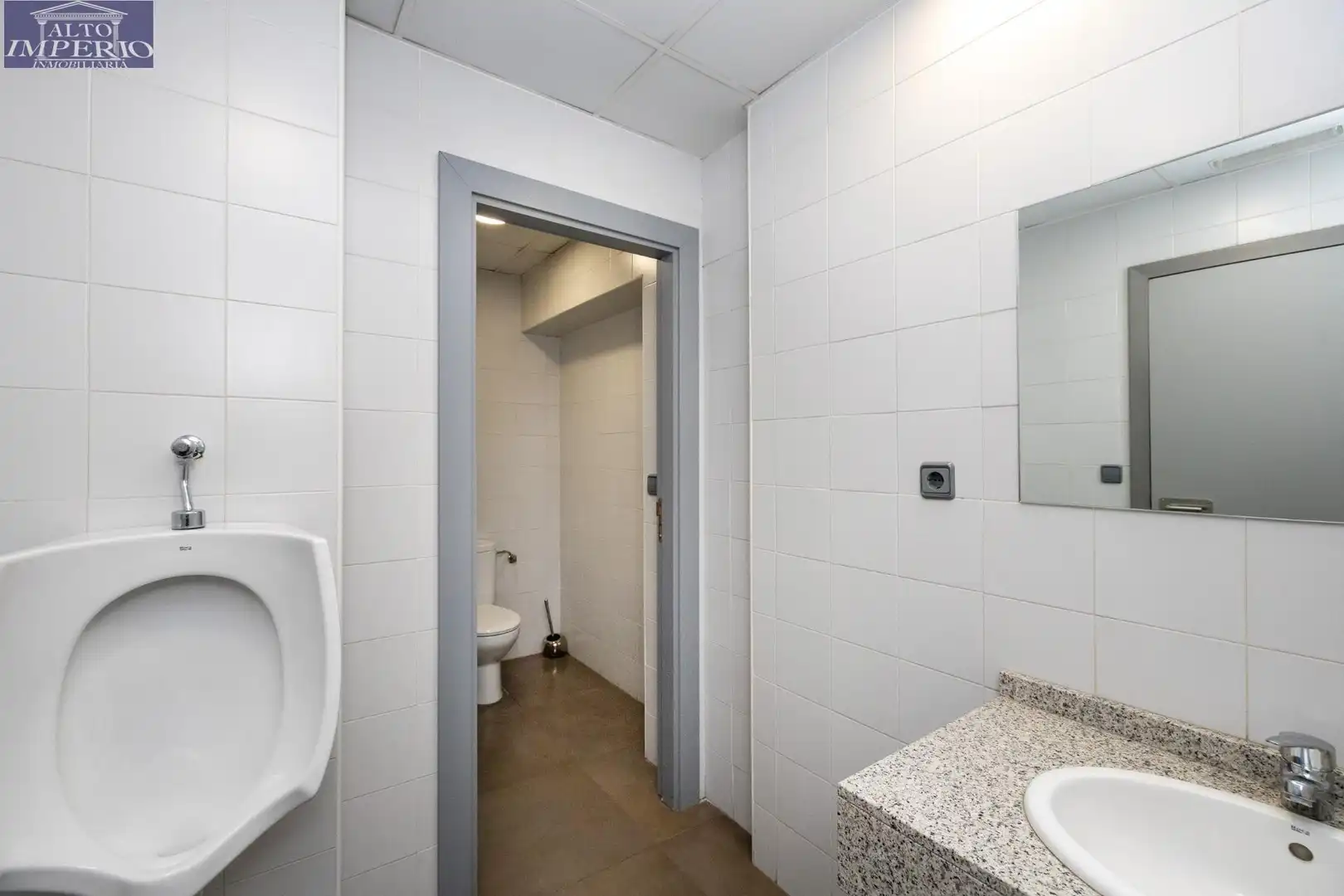 Inmuebles singulares con ascensor en venta en Peligros, imagen 39