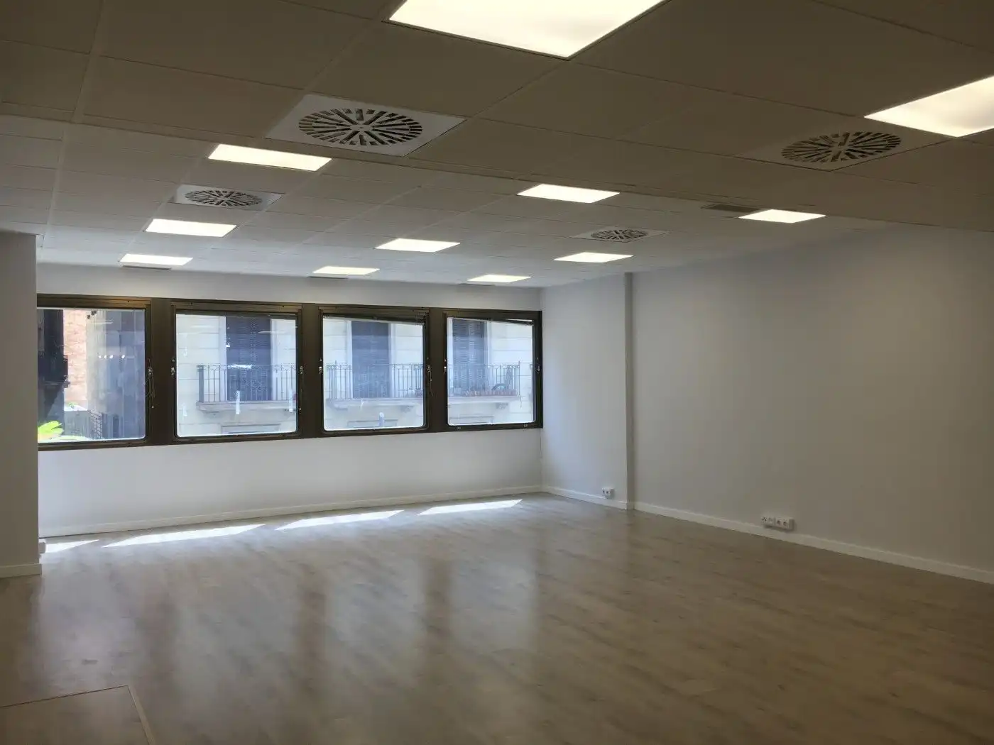 Oficina en venda en Barcelona amb Aire condicionat