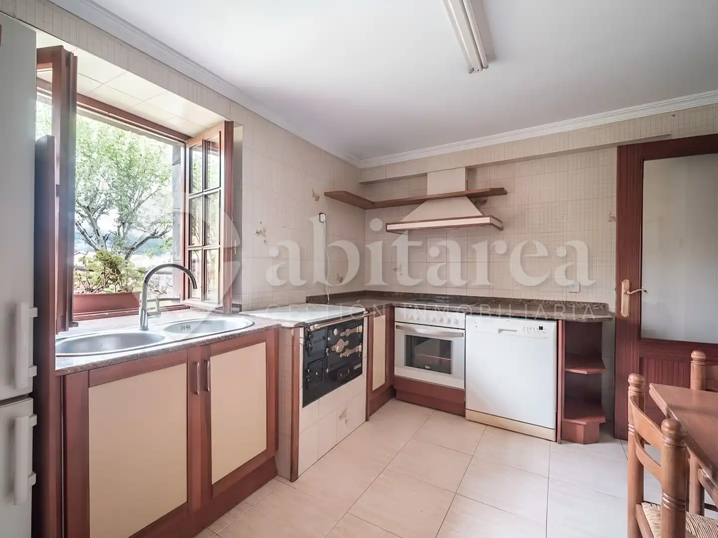 Kitchen of Country homes for sale in Camargo  with Heating, Private garden and Parquet flooring